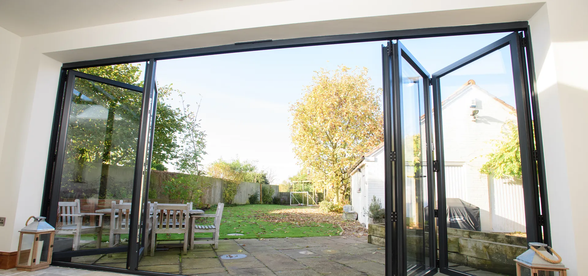Bifold Neasden